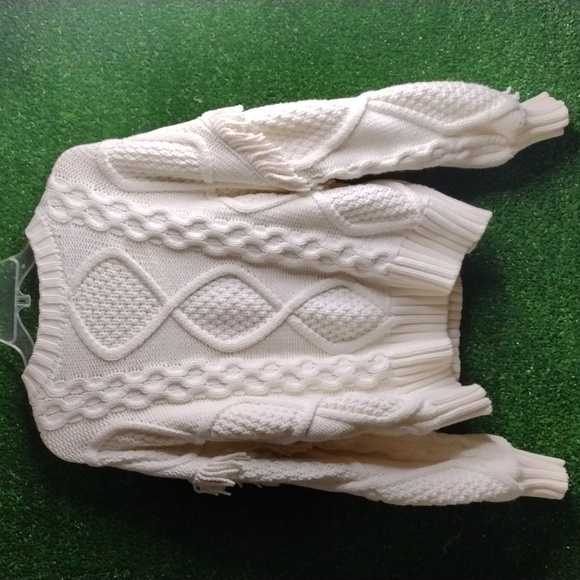 Revolve Line and. Cable knit friends sweater - Picture 5 of 5